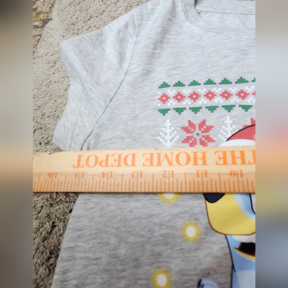 Girls' Bluey Holiday Short Sleeve Graphic T-Shirt - Heather Gray L - Picture 10 of 11
